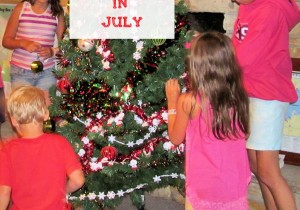 Christmas in July Camping, Resorts, Campground, Campgrounds, Jellystone, Jellystone Park, Jellystone resorts, RV, Cabin rental, Cabins, Camping sites, Fort Atkinson camping, Yogi bear, Family camping, Family campground, Kid campground, Kid resort, christmas july, christmas, july