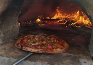 Pizza on the Farm (1st & 3rd Sundays May-Oct) Pizza on the Farm (1st & 3rd Sundays May-Oct)