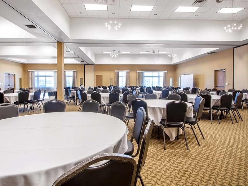 Comfort Suites Conference Center